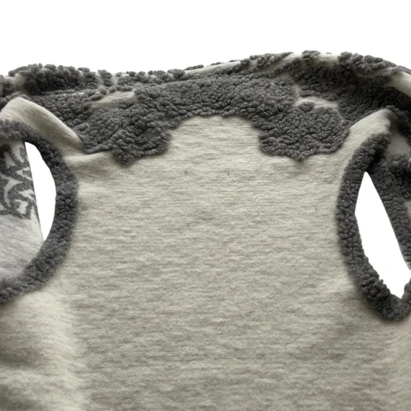 See and Be Seen OS Cream Gray Paisley, Sherpa, Drape Collar, Open Lagenlook Vest - Picture 11 of 16